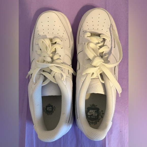 Nike Air Force 1 NWOT - Picture 1 of 11